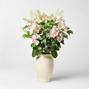 STUDIO MCGEE NWT statement floral potted arrangement -23”
